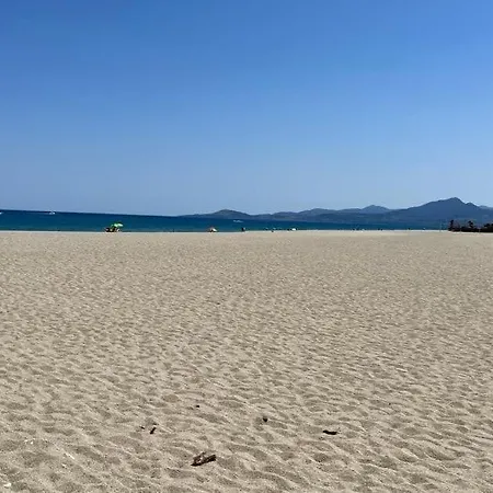 Clevacances 2 Etoiles - Pour 2 Personnes - Vue Plage, Et Clim * Canet-en-Roussillon