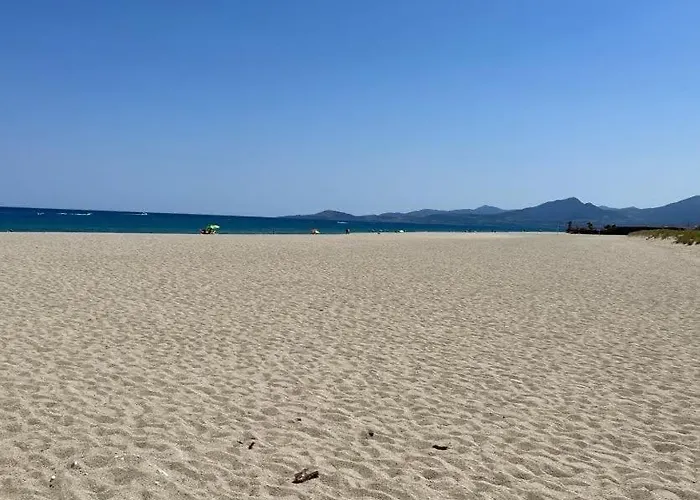 Clevacances 2 Etoiles - Pour 2 Personnes - Vue Plage, Et Clim * Canet-en-Roussillon